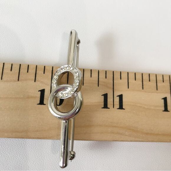 Rare Vintage Crown Trifari Open Double Circle Bar Pin Clear Rhinestone Silver T - Picture 13 of 13